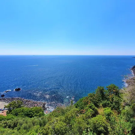 Antica Dimora Barocca Bed & Breakfast Acireale