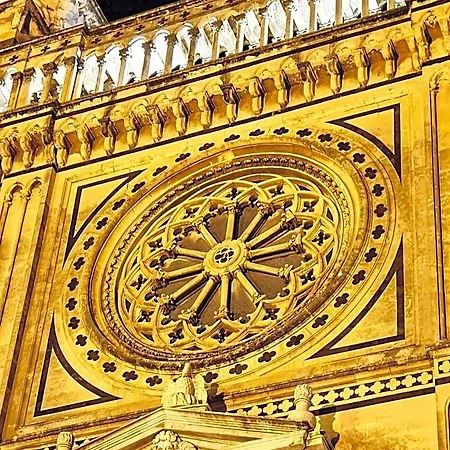 Bed & Breakfast Antica Dimora Barocca 4*