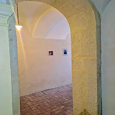 Bed & Breakfast Antica Dimora Barocca 4*