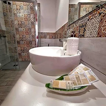 Antica Dimora Barocca Bed & Breakfast 4*